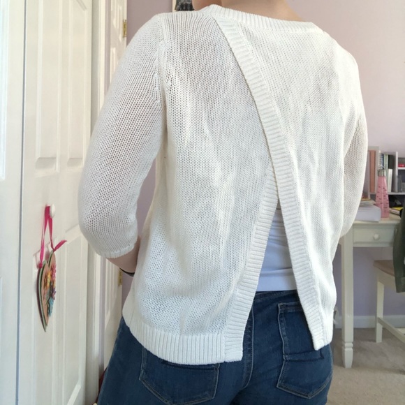 White Banana Republic Sweater - Picture 2 of 4